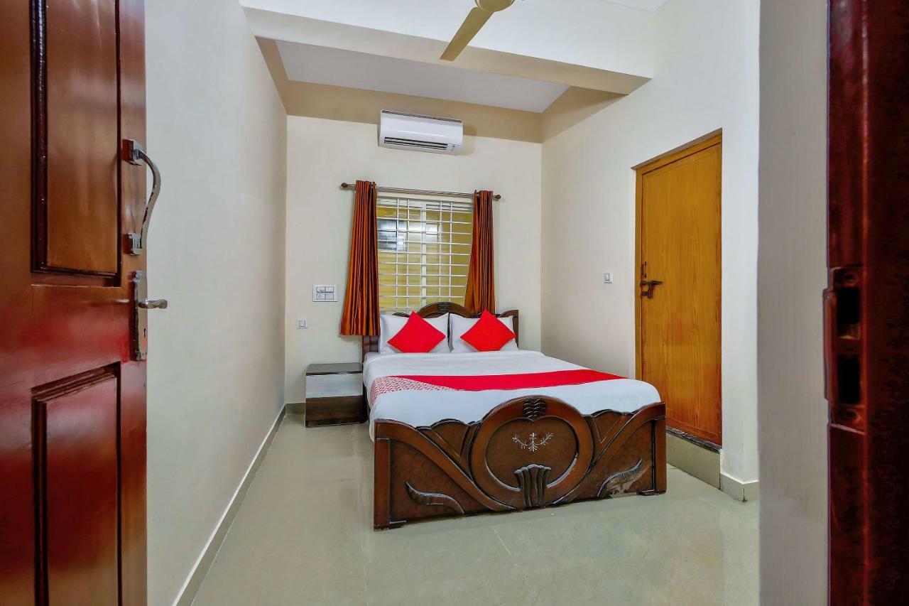 Oyo 39837 Sri Anjaneya Residency Hotel Shimoga Exterior photo